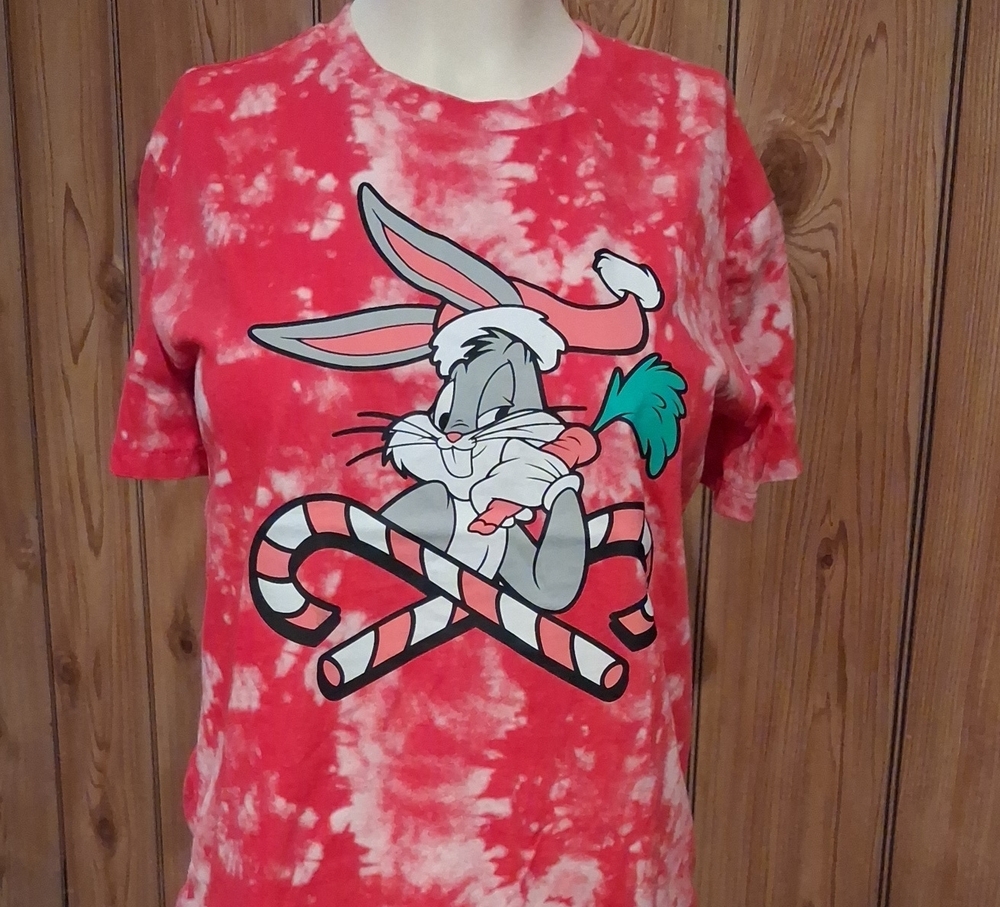 Warner Bros. Girls Red Tie-Dye Bugs Bunny Holiday Tee